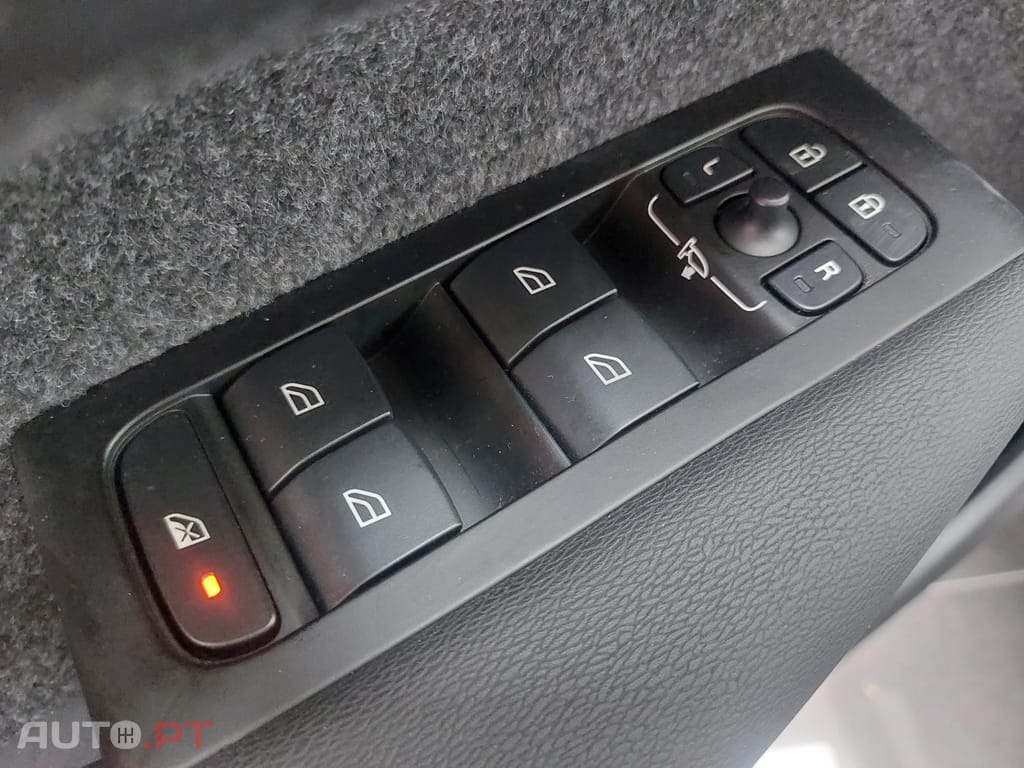 Volvo XC40 1.5 T4 PHEV Inscription Expression
