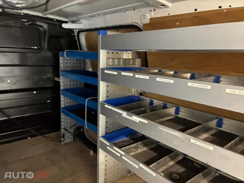 Peugeot Expert 2.0 BlueHDi Long Ashpalt