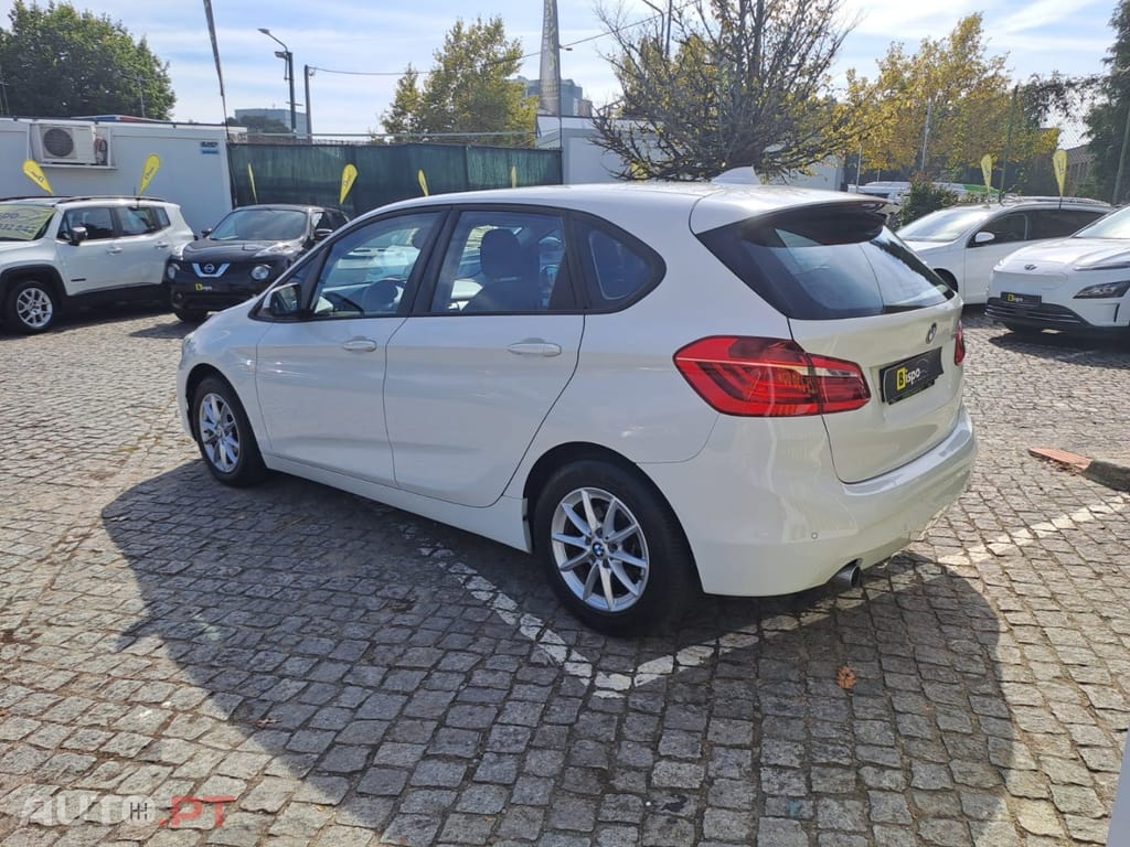 BMW 216 d Advantage