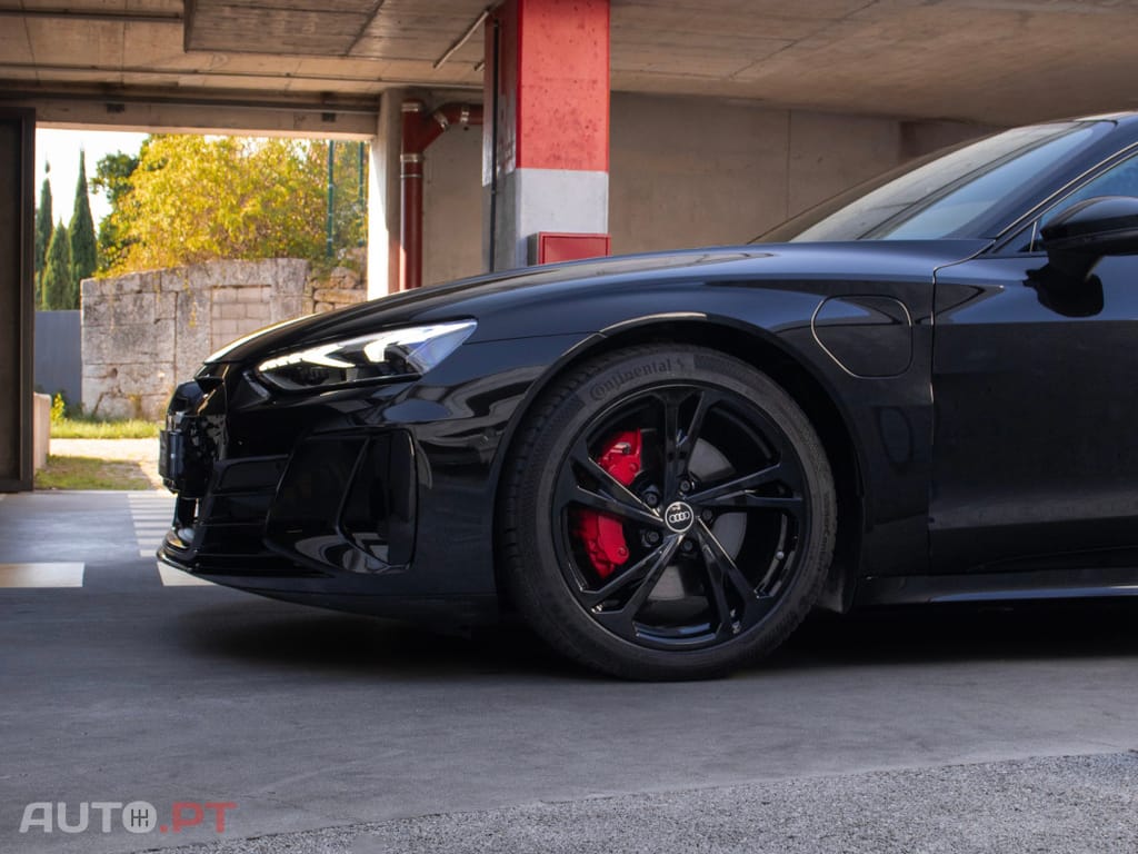 Audi E-Tron GT quattro