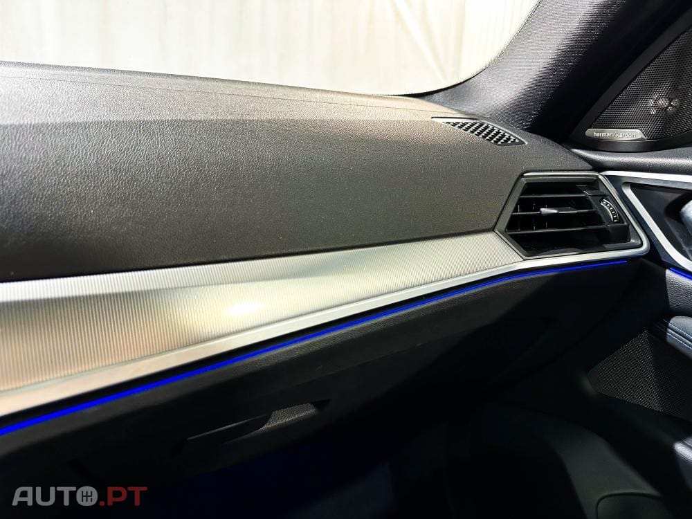 BMW 420 i Pack Desportivo M Auto