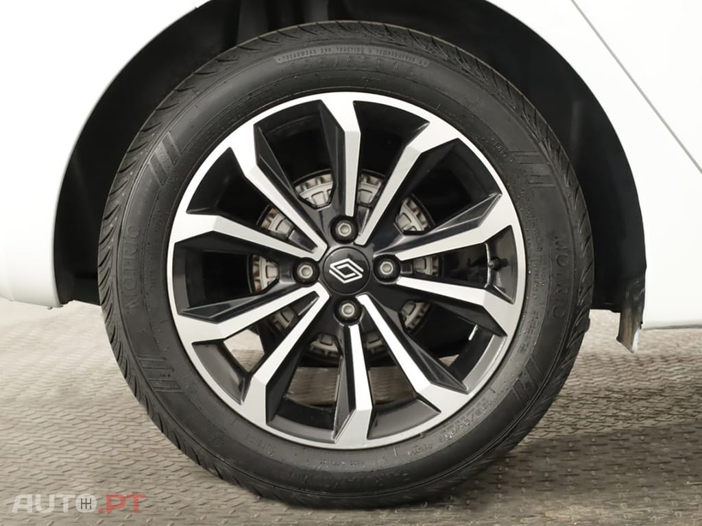 Renault Clio Clio 1.0 TCe Techno Bi-Fuel