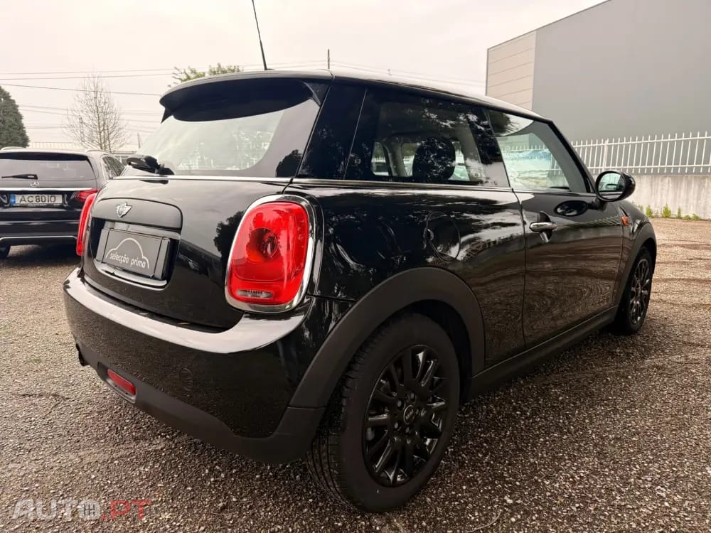 MINI Cooper One D — fotografia 4