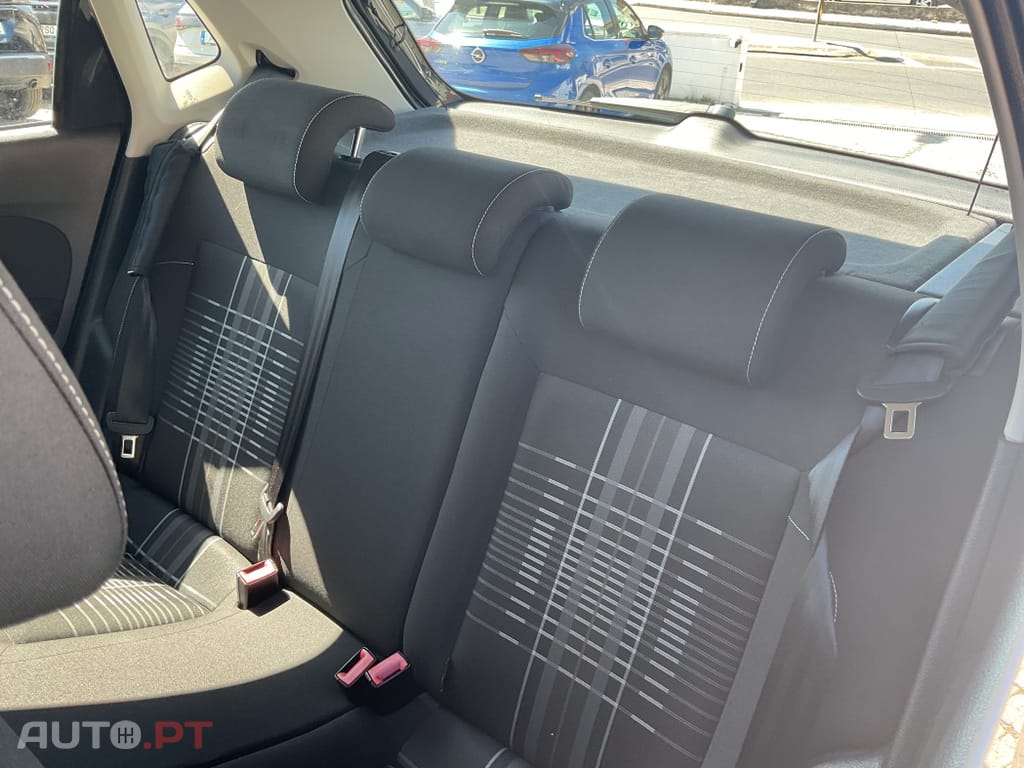 Volkswagen Polo 1.4 TDi Lounge DSG