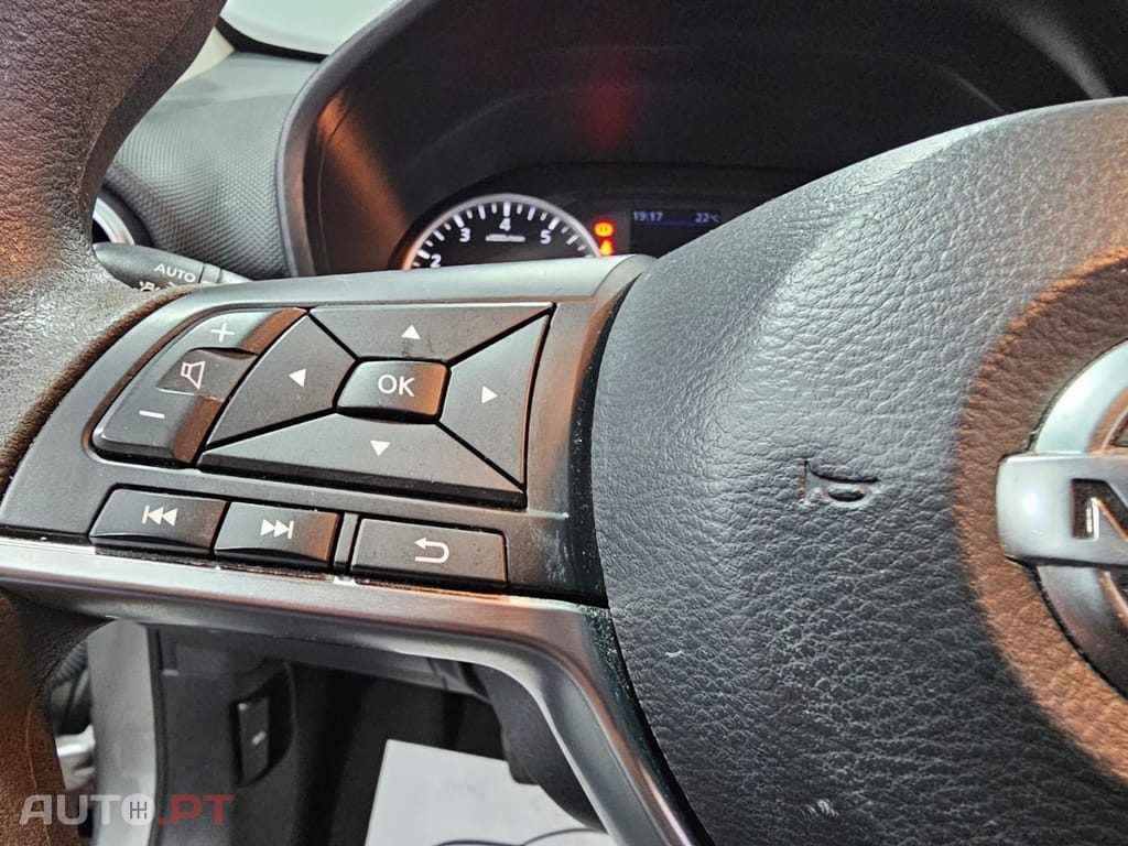 Nissan Juke 1.0 DIG-T N-Connecta