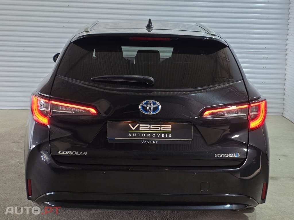 Toyota Corolla Touring Sports 1.8 Hybrid Comfort+P.Sport