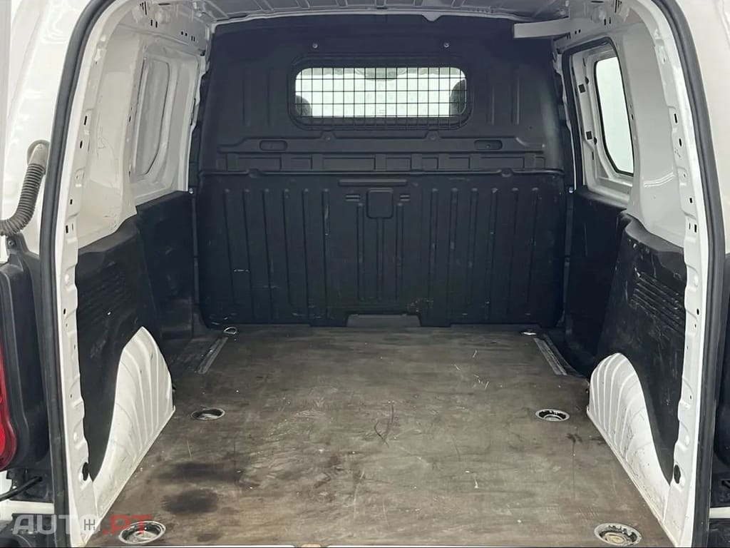 Peugeot Partner 1.6 Bluehdi 75Cv *GPS