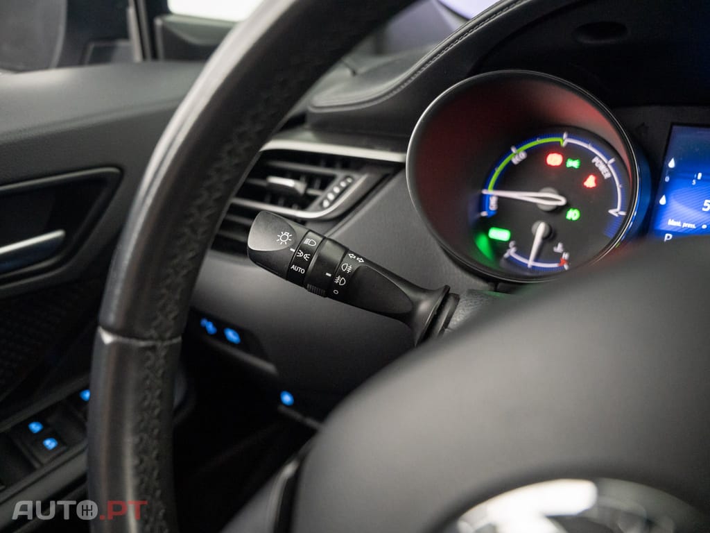 Toyota C-HR 1.8 HSD Comfort