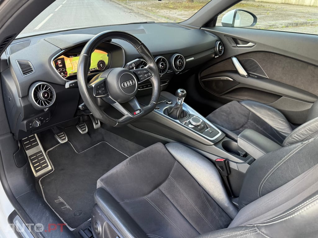 Audi TT 2.0 TDI S-line