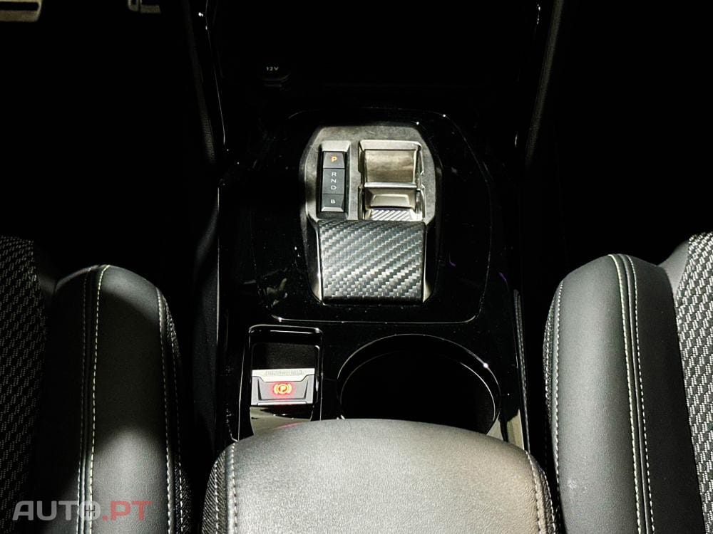 Peugeot E-208 51 kWh GT