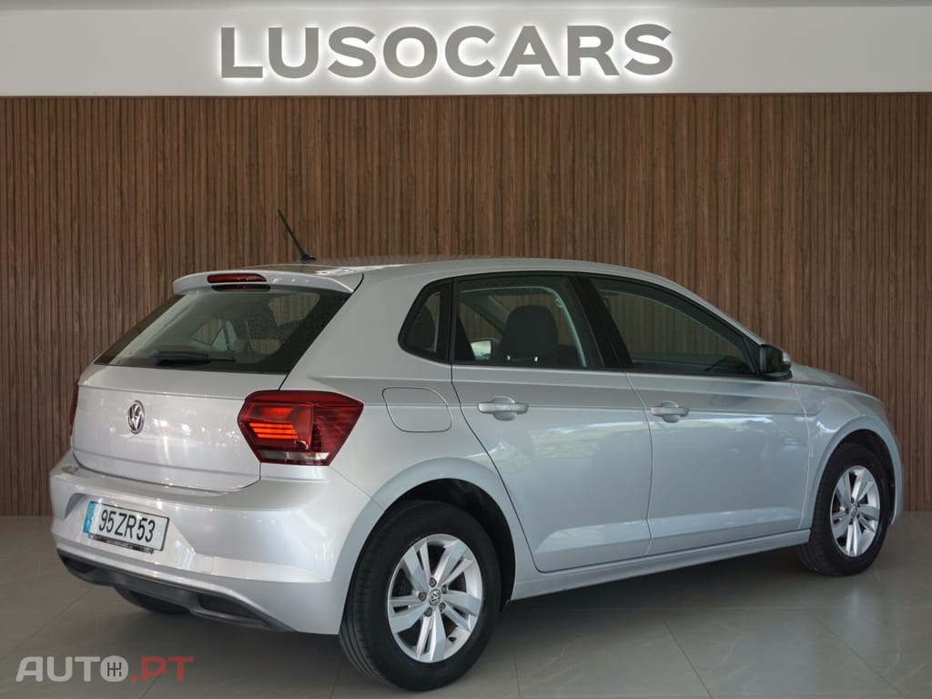 Volkswagen Polo 1.0 Confortline