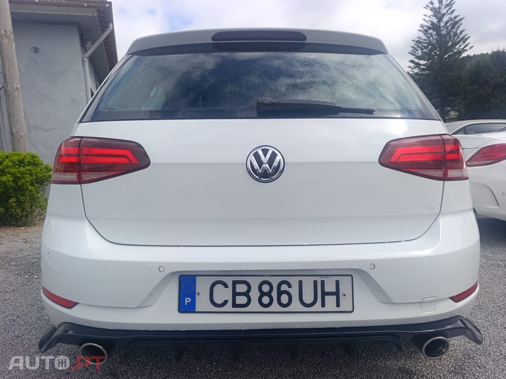 Volkswagen Golf 1.0 TSI Trendline DSG