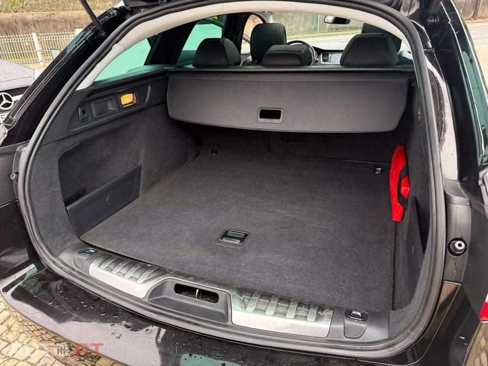 Peugeot 508 SW 2.0 HDi Allure