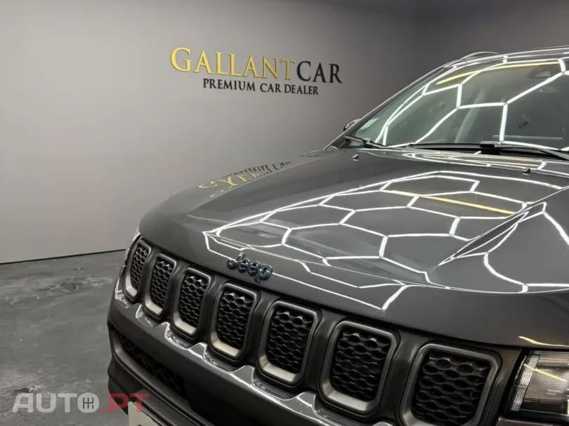 Jeep Compass 1.3 TG Trailhawk