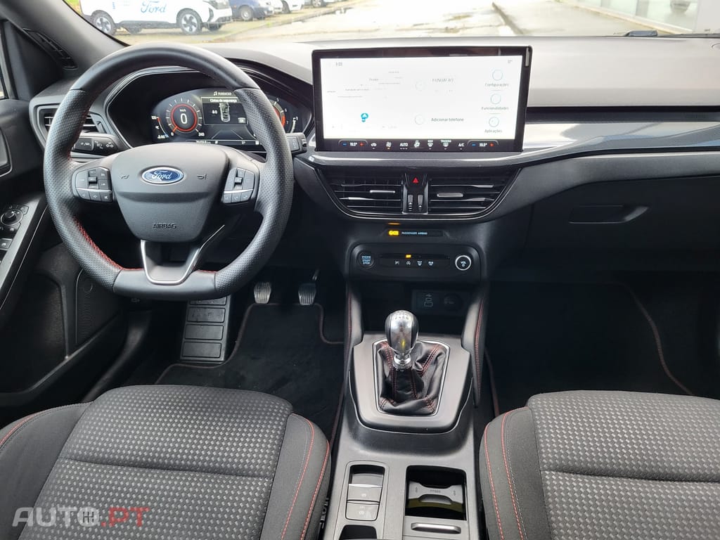 Ford Focus SW 1.0 EcoBoost MHEV ST-Line X