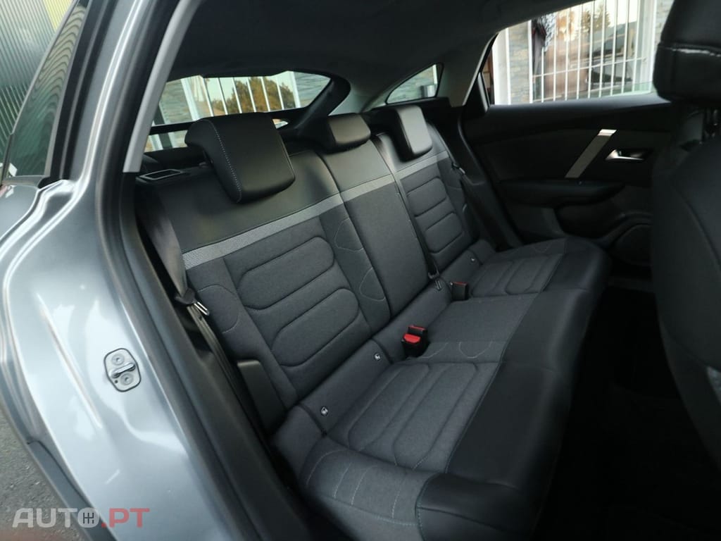Citroen C4 1.2 PureTech Shine