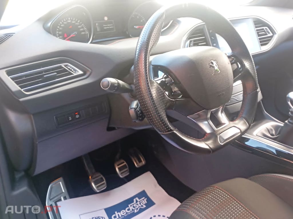 Peugeot 308 1.2 PureTech 130 Stop & Start GT-Line Edition - Caixa Manual de 6 Velocidades-Ano: 2019