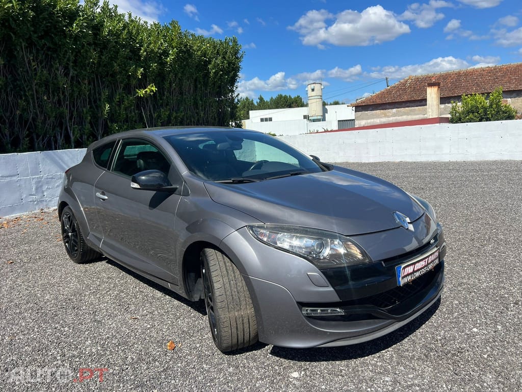 Renault Mégane Coupe 2.0 T 16V RS