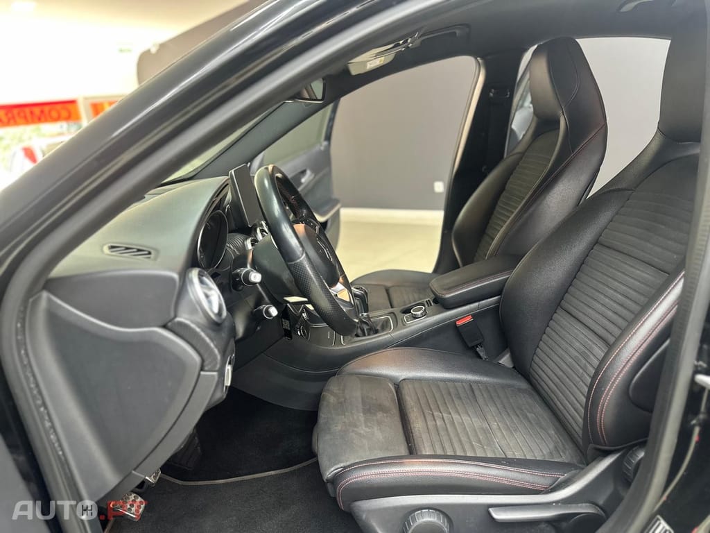 Mercedes-Benz A 180 Dynamic Edition