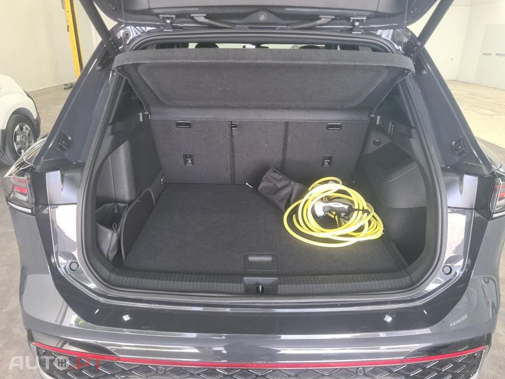 Volkswagen Tiguan 1.5 TSI eHybrid R-Line DSG