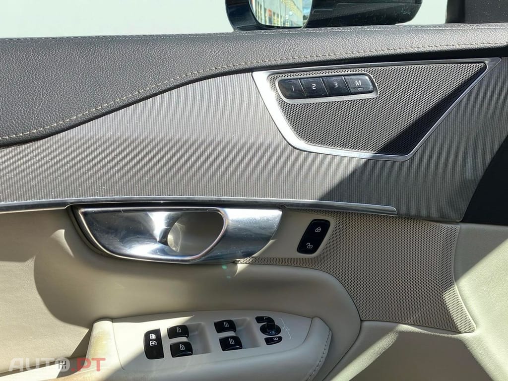 Volvo XC90 2.0 D4 Inscription