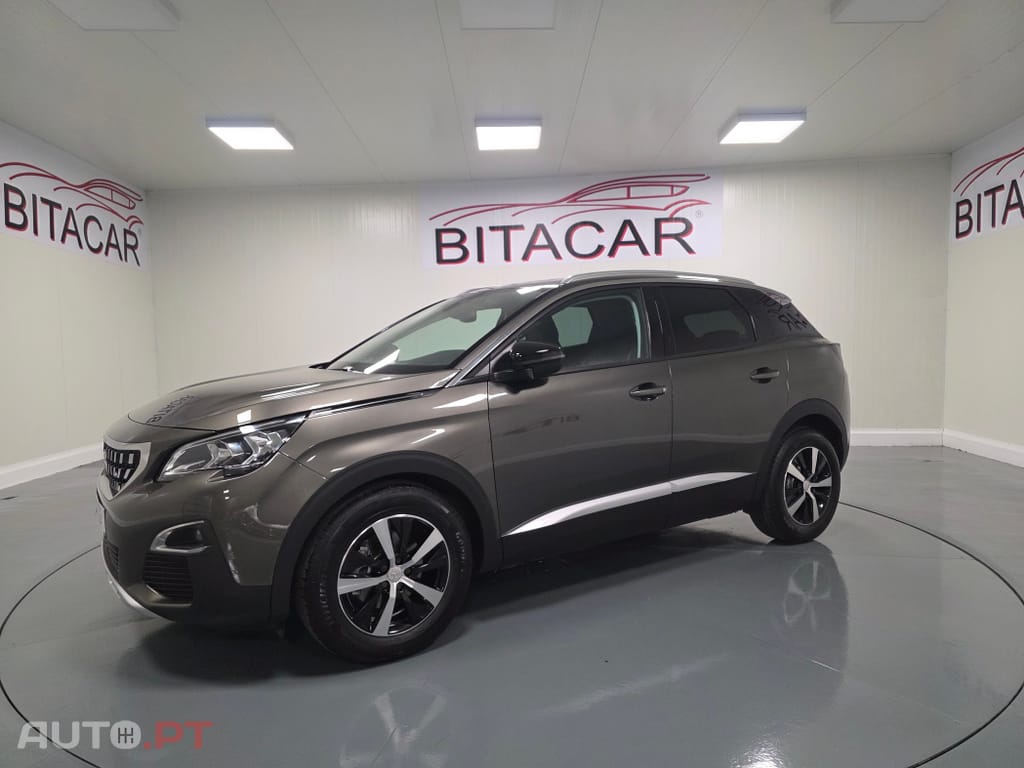 Peugeot 3008 1.5 BlueHDi Active