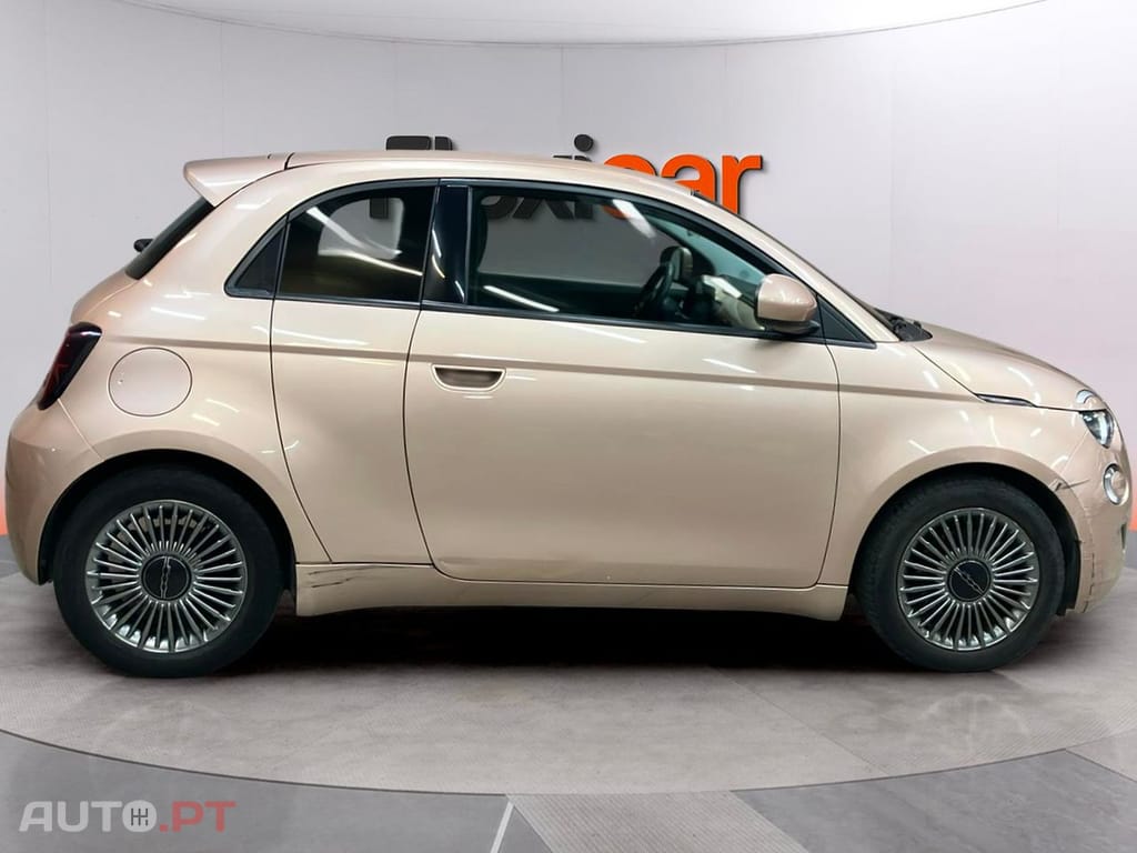 Fiat 500e Icon Plus 42 KWh