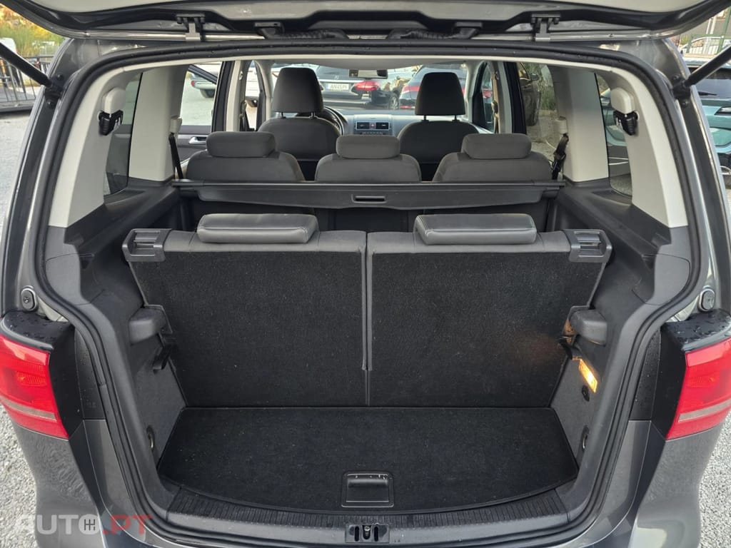Volkswagen Touran 1.6 TDI Blue.Confortline 7L
