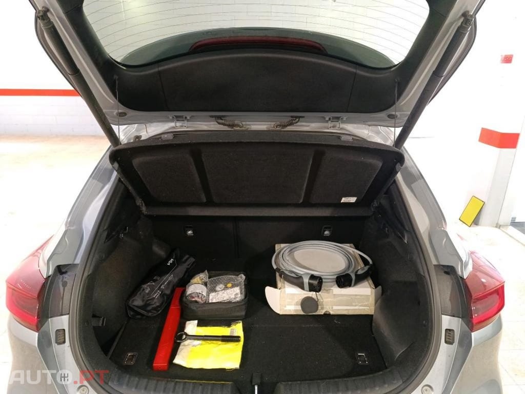 Kia Xceed 1.6 GDi PHEV Tech