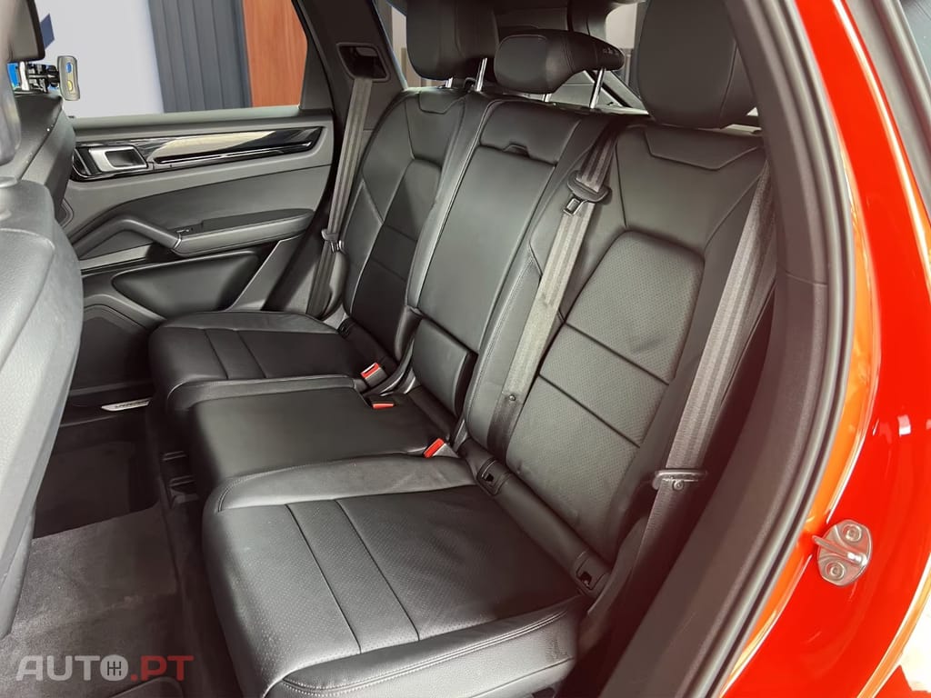 Porsche Cayenne E-Hybrid Sport Design