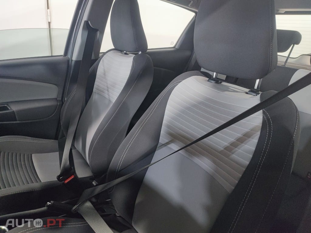Toyota Yaris 1.5 HSD Comfort