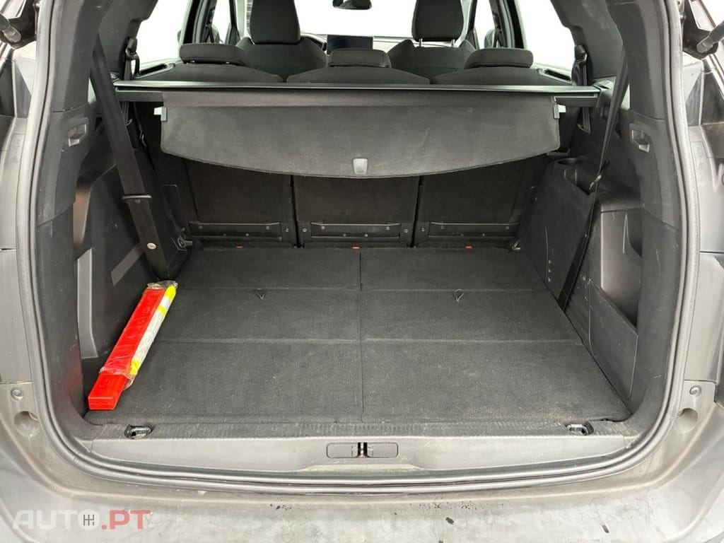 Peugeot 5008 1.2 PureTech Active Pack EAT8