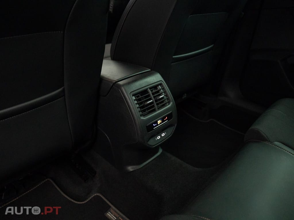 CUPRA Formentor 2.0 TDI — fotografia 48