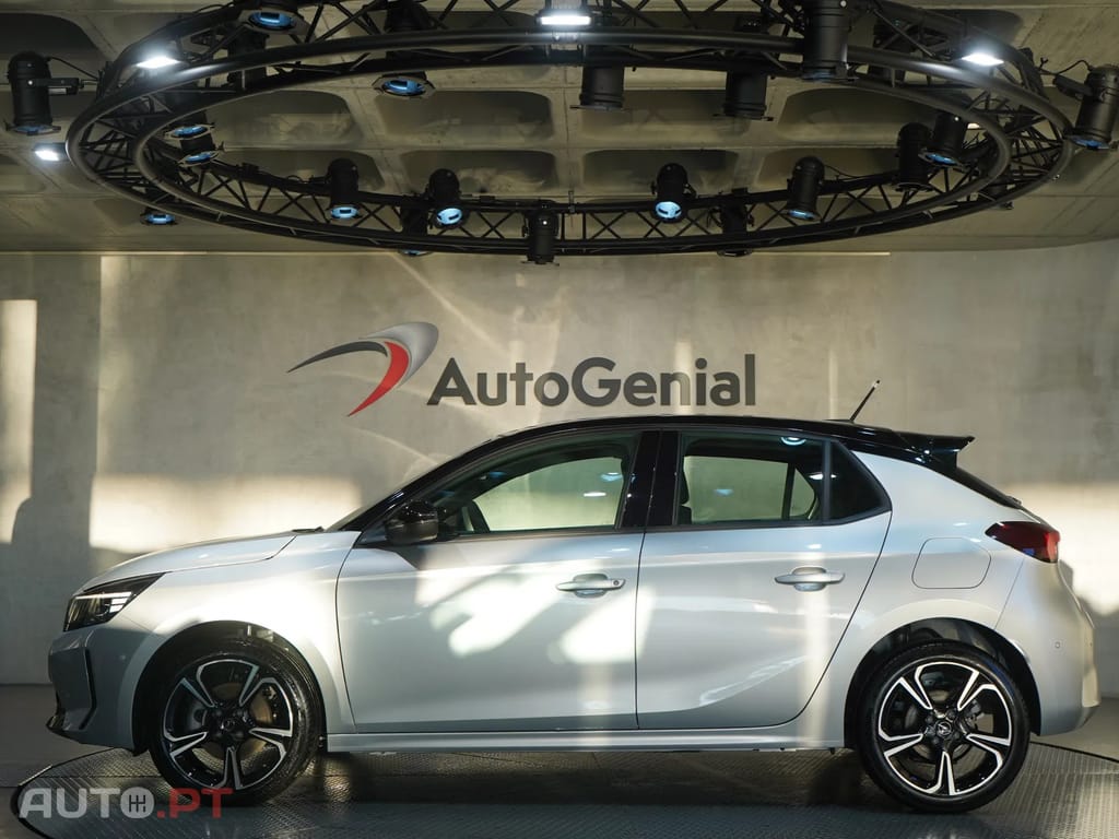 Opel Corsa 1.2 T Hybrid GS eDCT