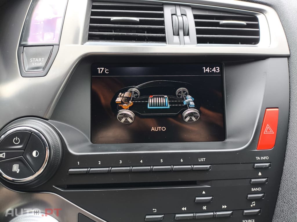 DS DS5 2.0HDi SPORTCHIC HYbrid4 