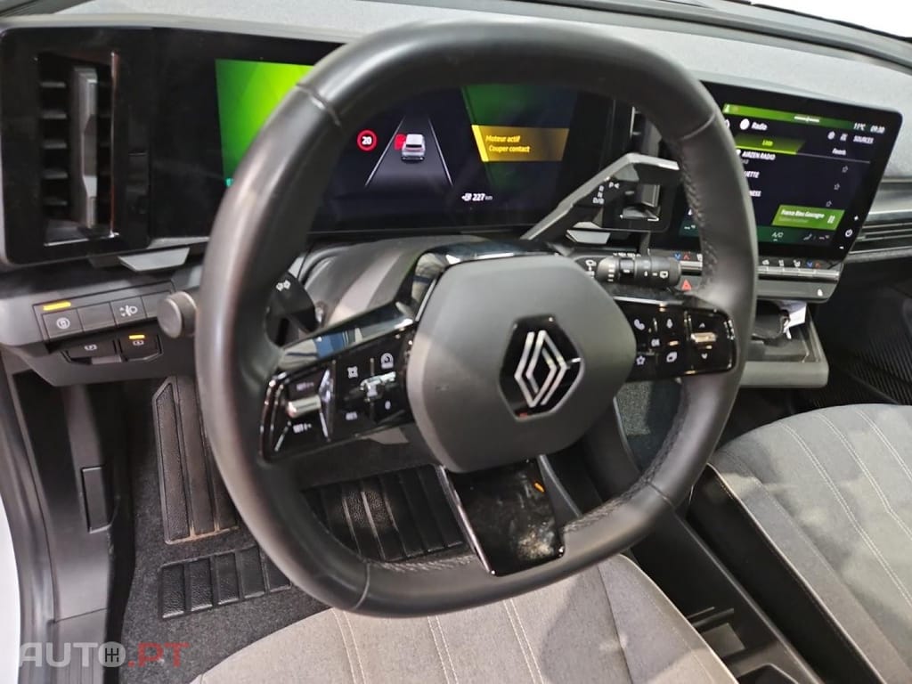 Renault Mégane E-Tech EV40 Standard Charge Techno