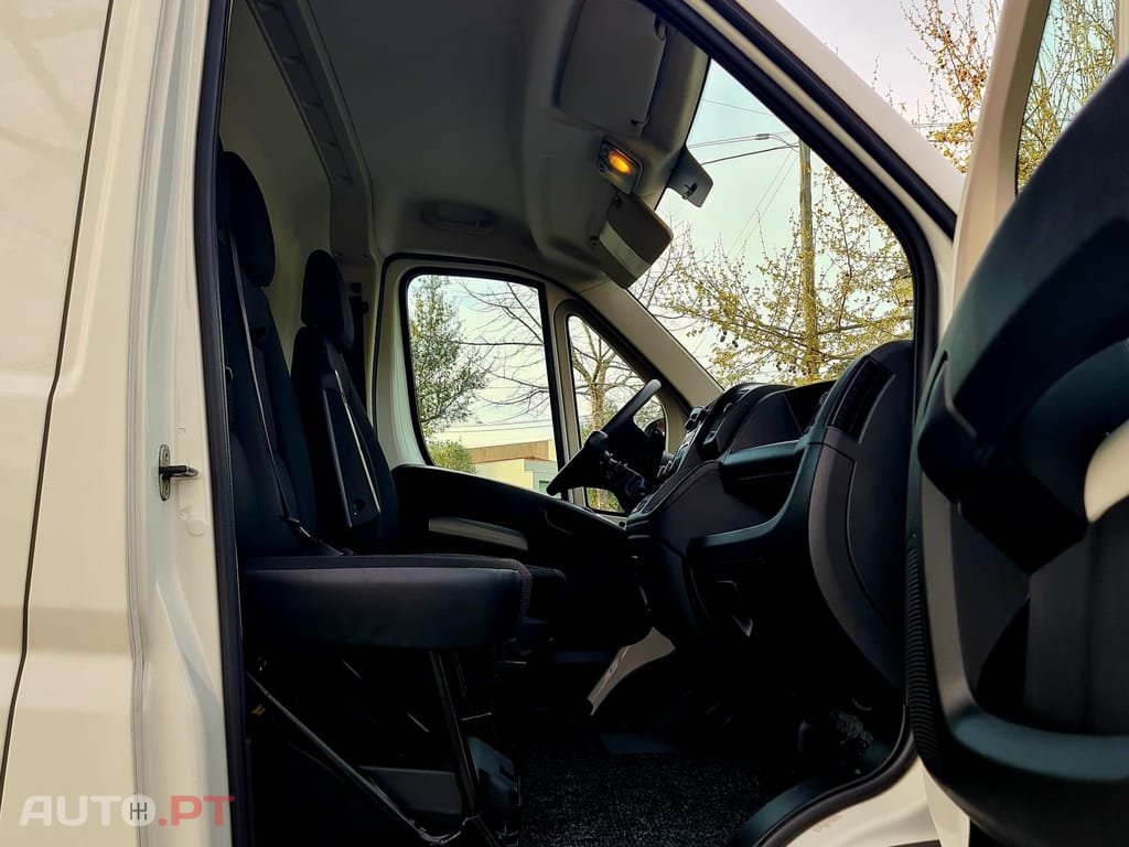 Peugeot Boxer 2.2 BlueHDi 435 L4 CD