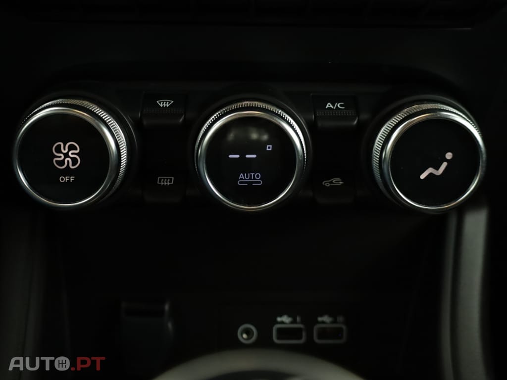 Renault Captur Captur 1.0 TCe Techno Bi-Fuel