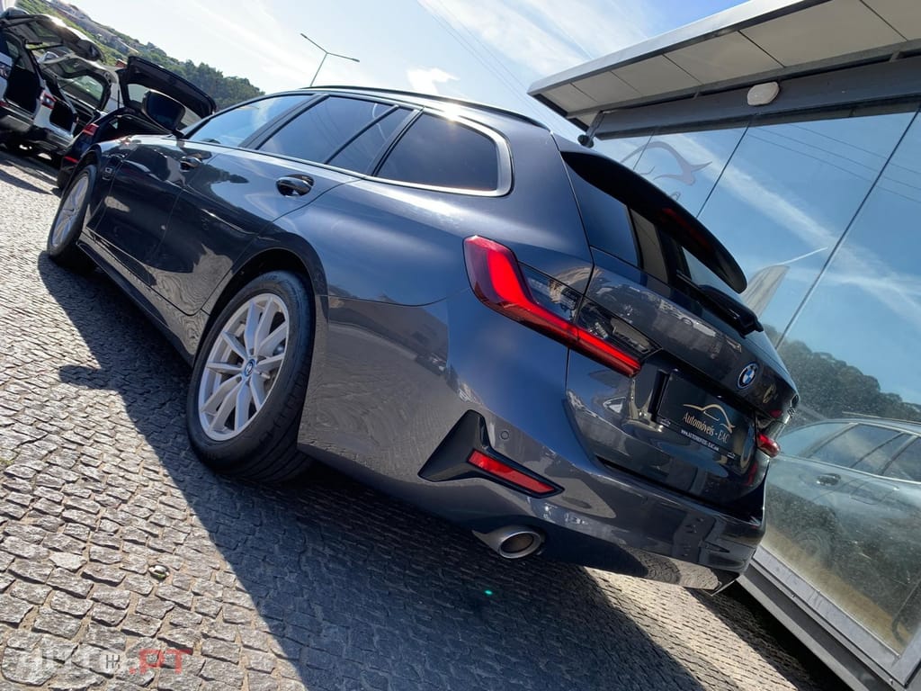BMW 320 e Touring Line Luxury Auto