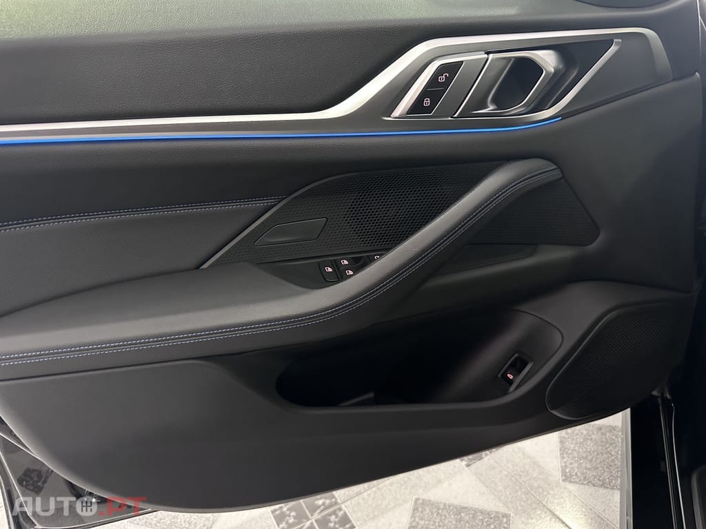 BMW i4 eDrive35 Edição Desportiva M