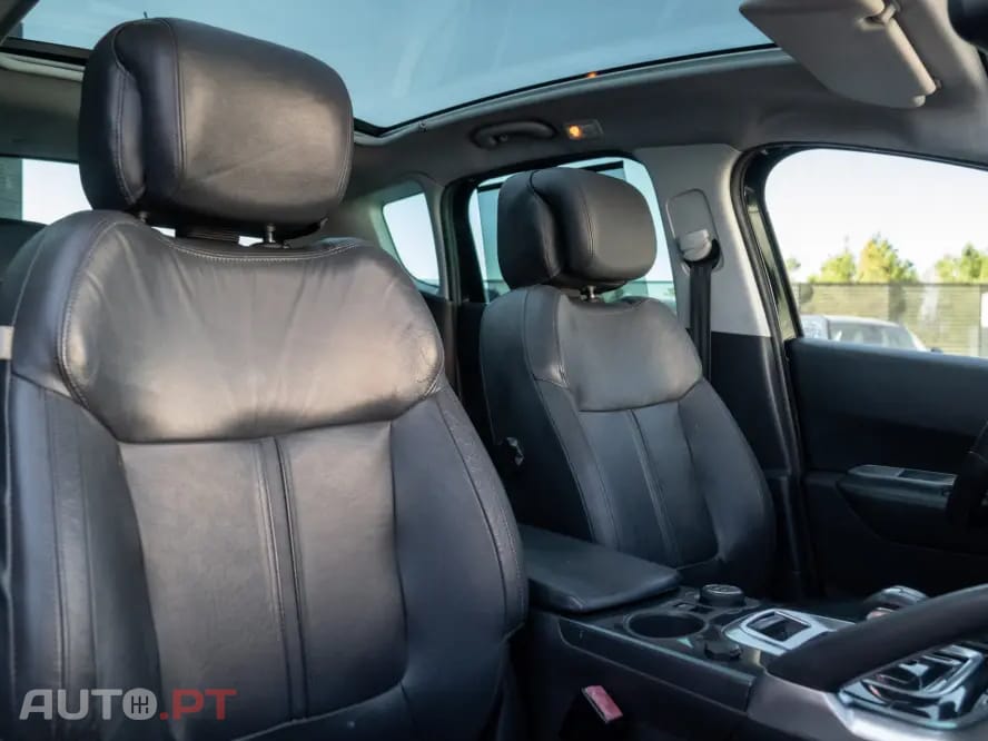 Peugeot 3008 2.0 HDi Hybrid4