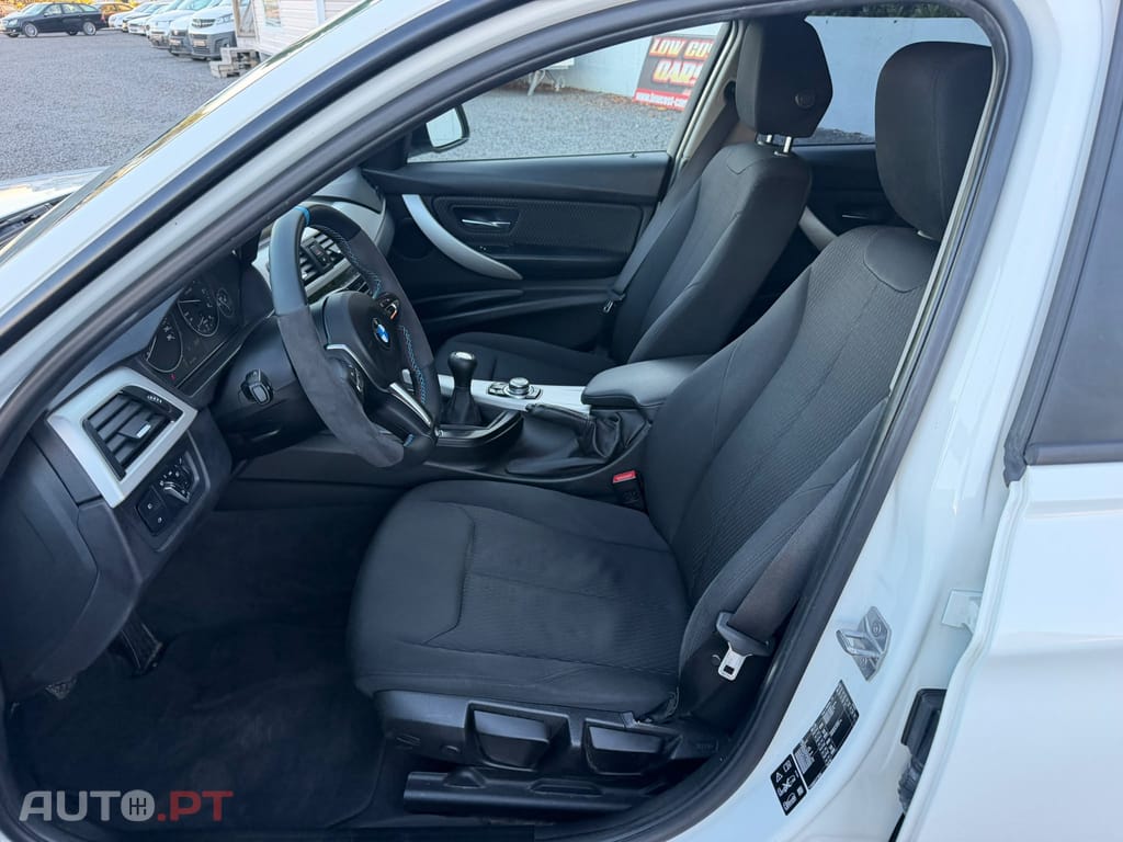 BMW 318 d Touring Line Sport