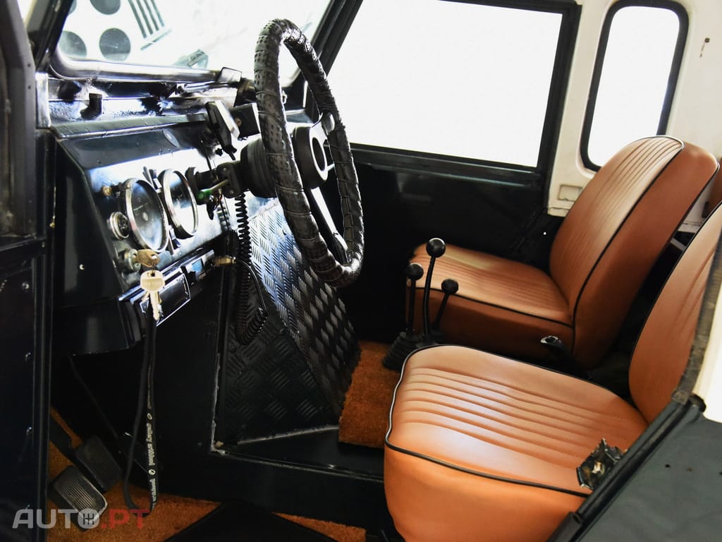 UMM Cournil ENTREPRENEUR 4X4 DIESEL 8LUG