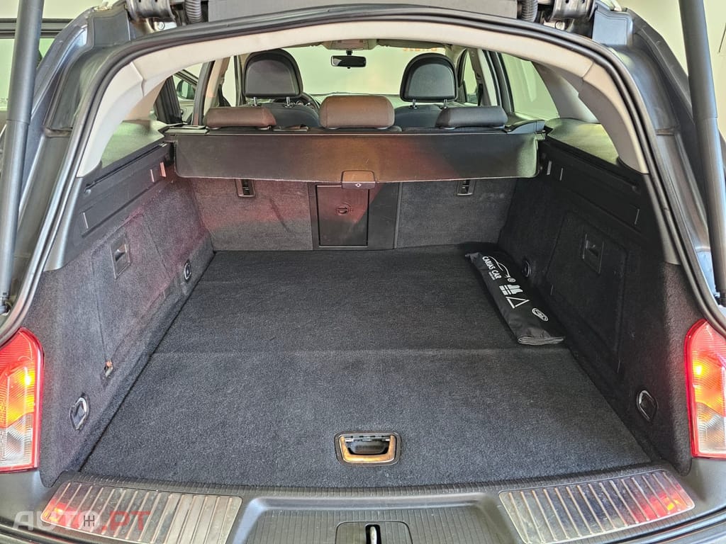 Opel Insignia Sports Tourer 2.0 CDTi Cosmo