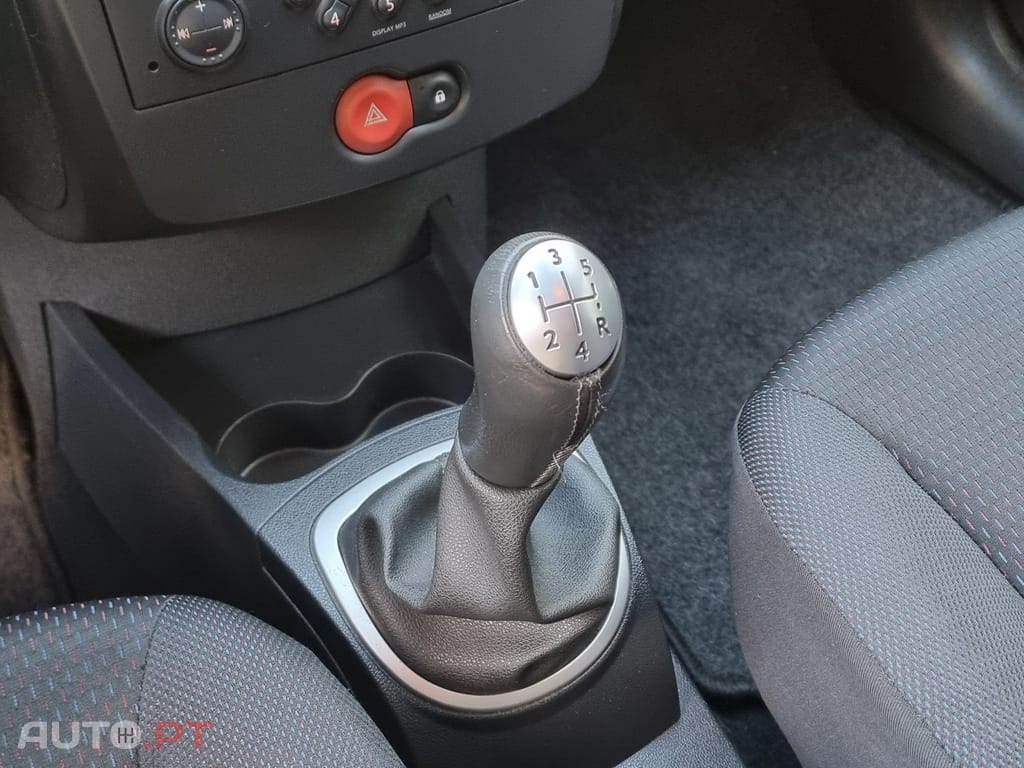 Renault Clio 1.2 16V Confort