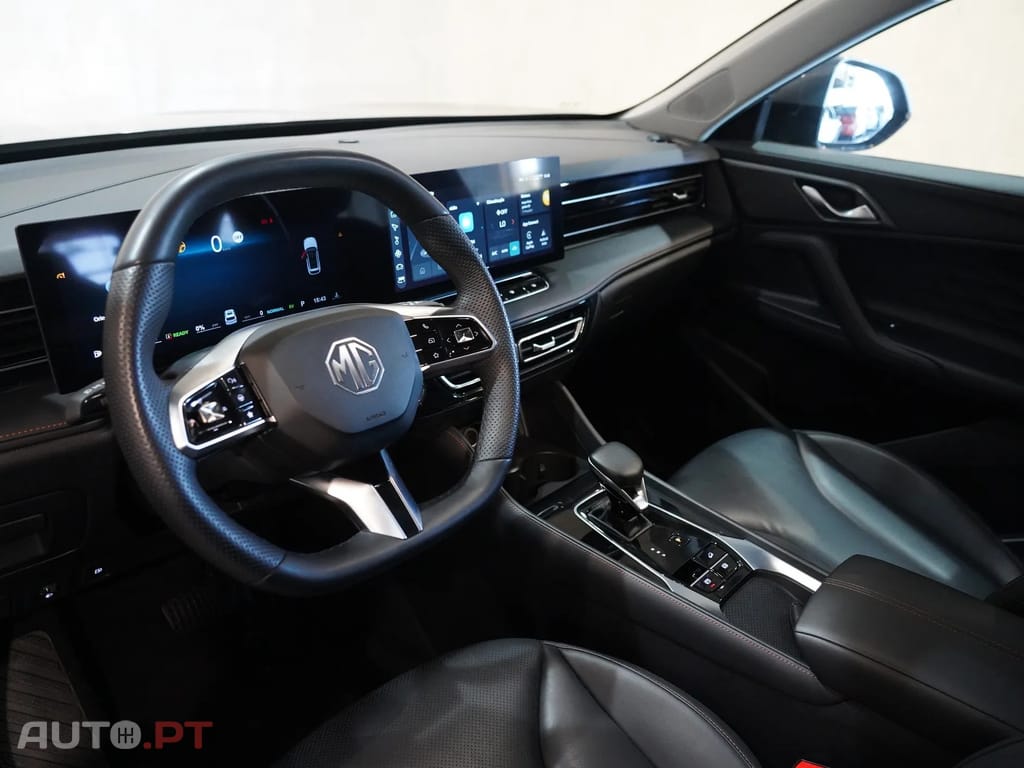 MG HS 1.5 T-GDI Plug In Hybrid Luxury