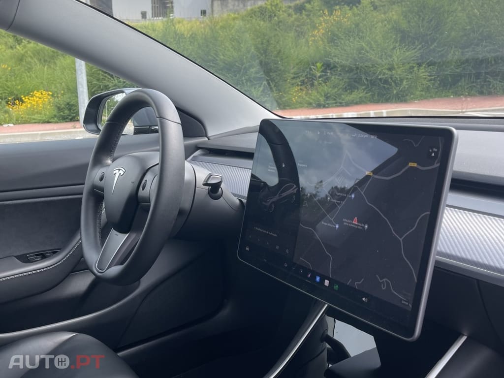 Tesla Model 3 Long Range Tração Integral