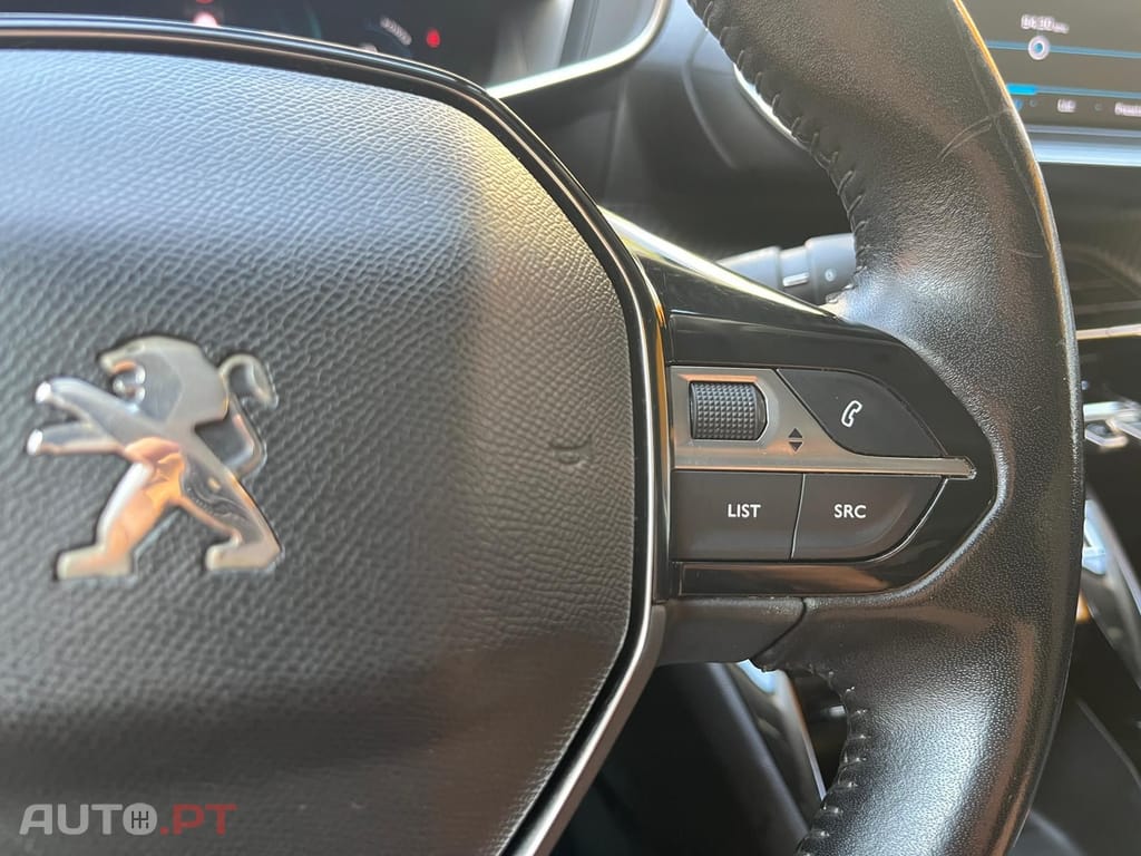 Peugeot E-208 Allure