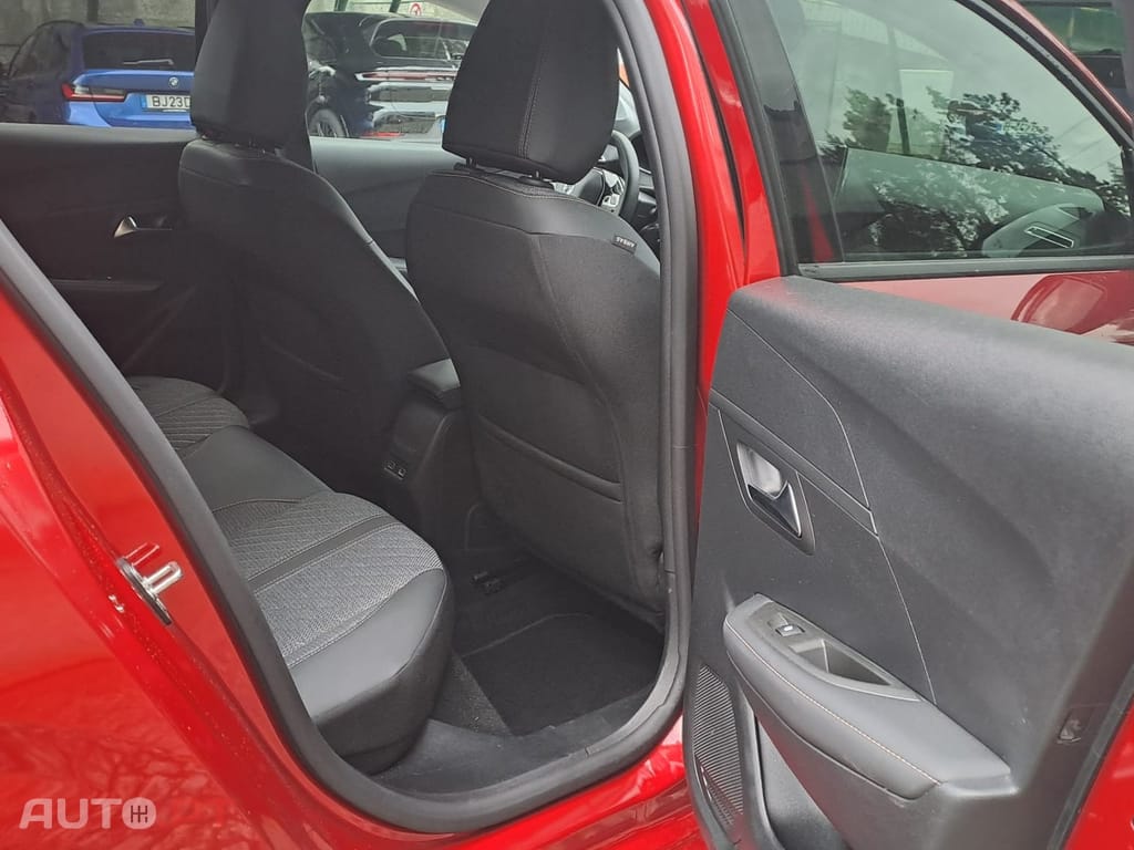 Peugeot 208 1.2 PureTech Allure