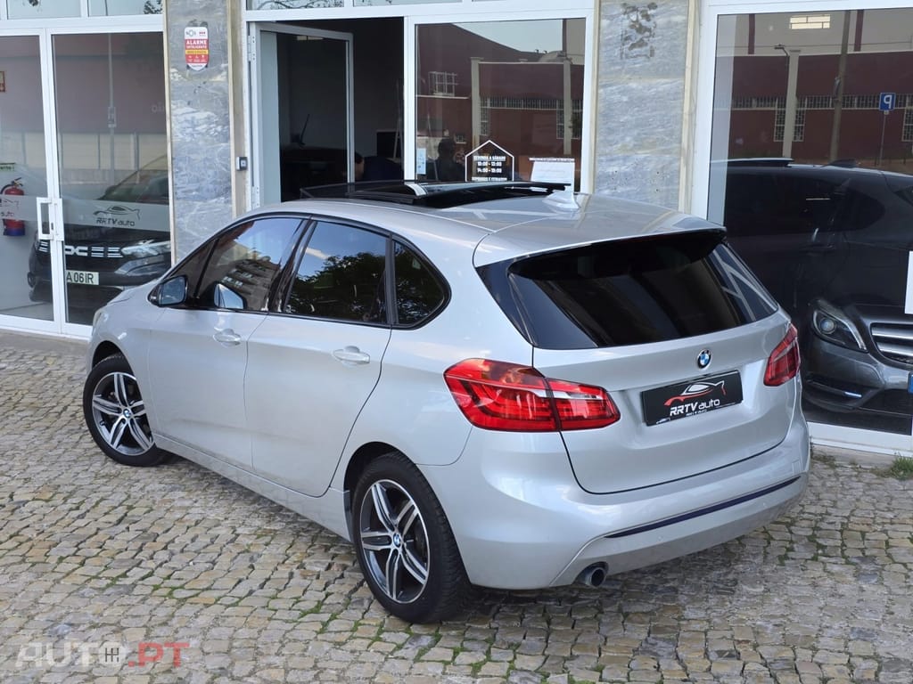 BMW 216 d Line Sport